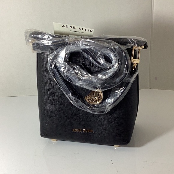 Small Sculpted Buckle Bucket with Convertible Strap - Picture 7 of 10